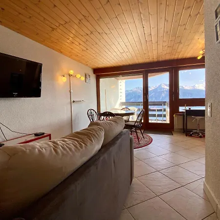 Residences Kandahar דירה *