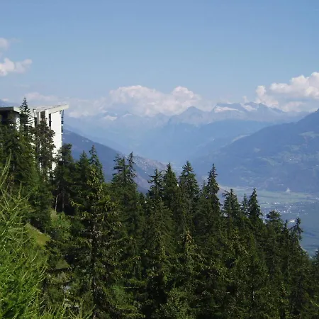 Residences Kandahar דירה