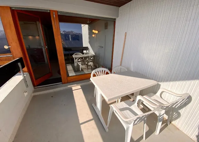 Residences Kandahar Apartment